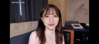 白裙肉肉萌妹，脱掉舔奶调情再到床上猛操呻吟娇喘诱人